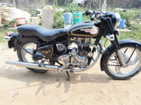 Black Royal Enfield Bullet Standard 350