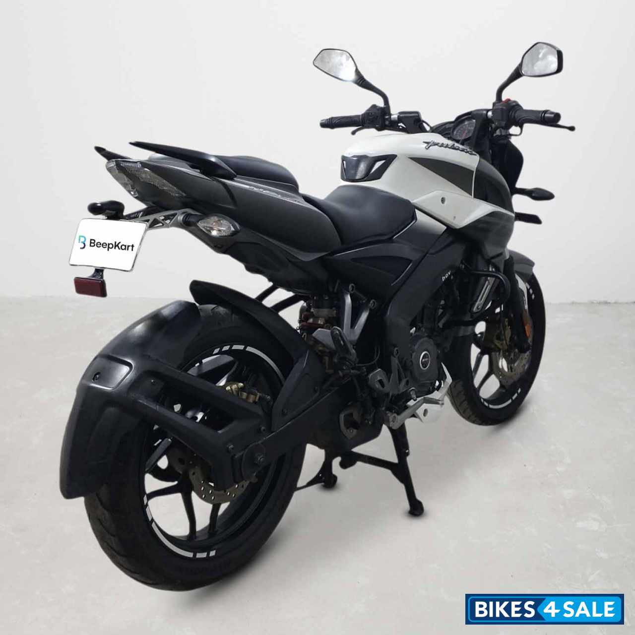 Bajaj Pulsar NS200