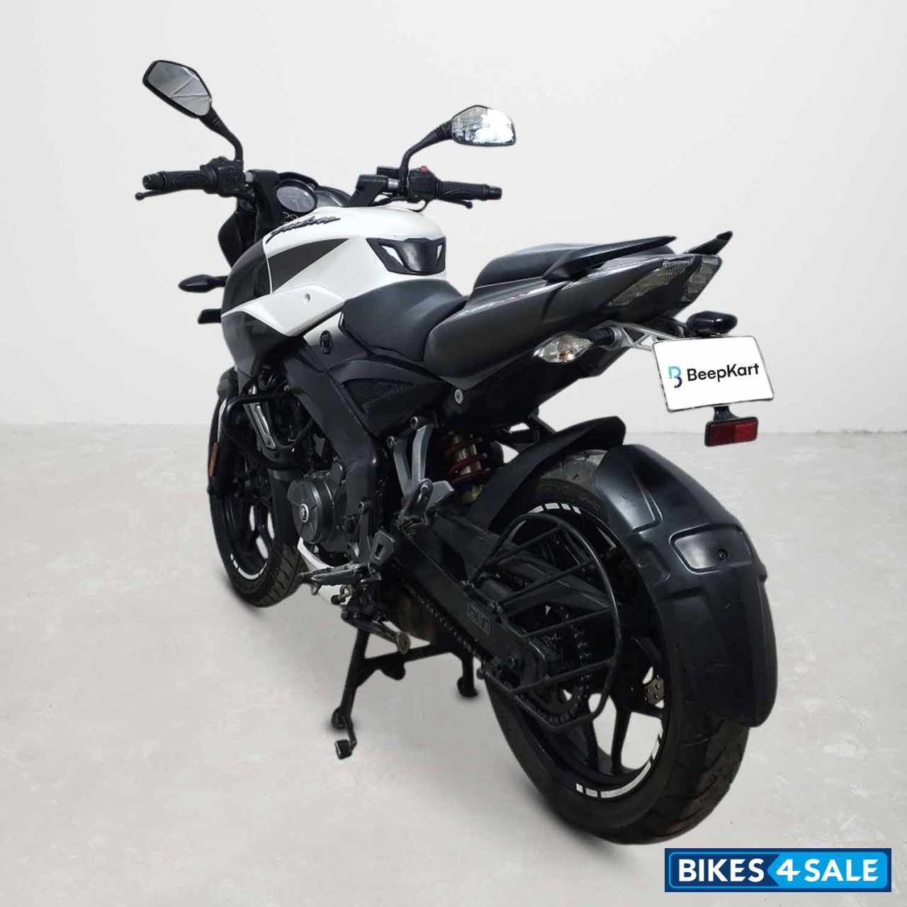 Bajaj Pulsar NS200