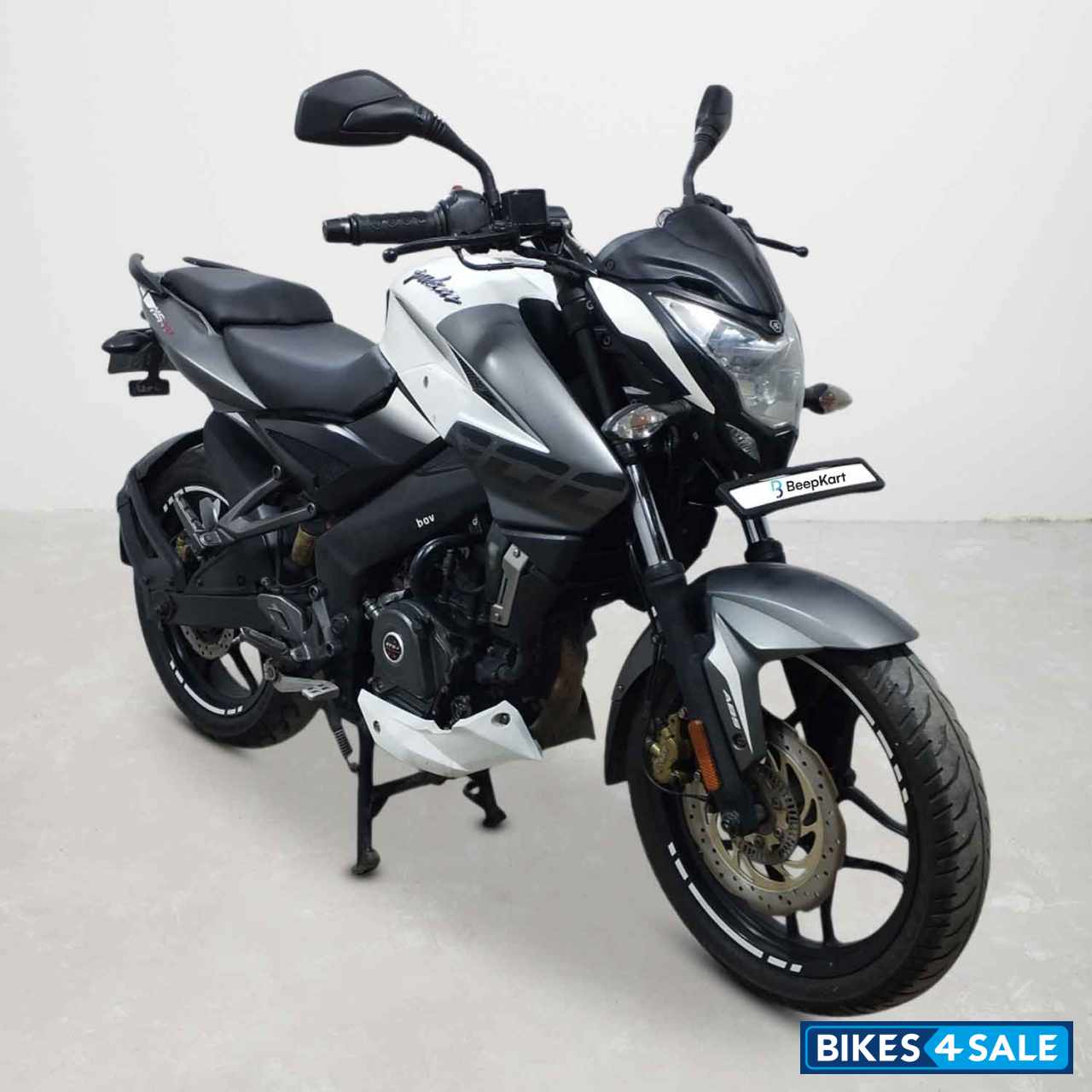 Bajaj Pulsar NS200