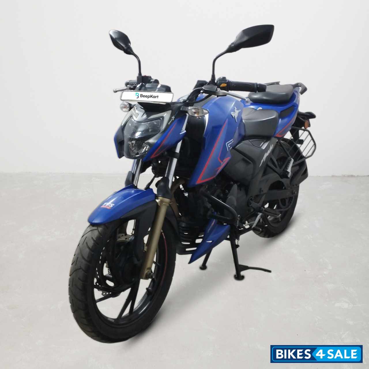 TVS Apache RTR 200 4V