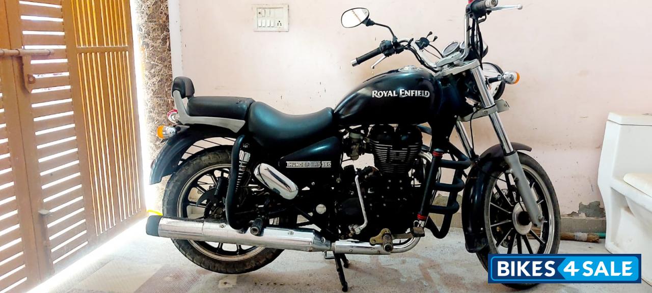 Stone Black Royal Enfield Thunderbird 350