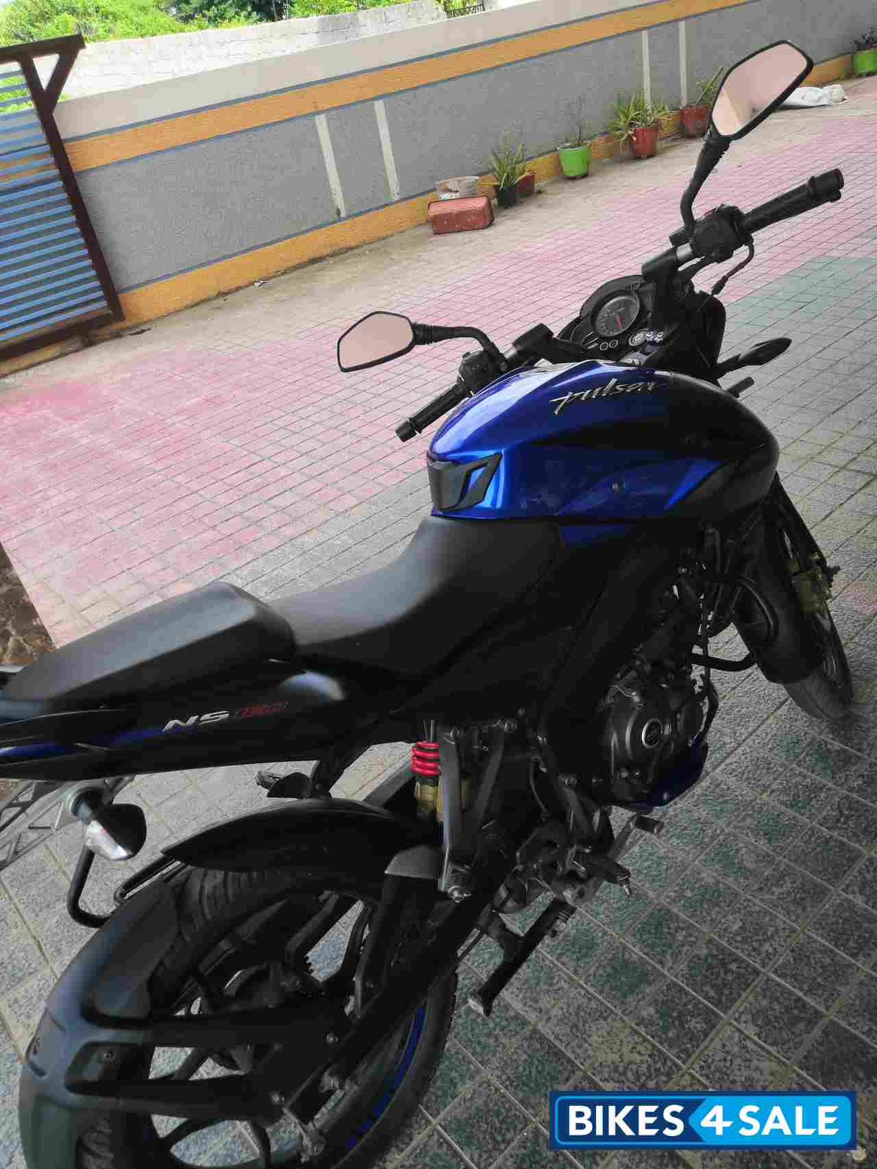 Bajaj Pulsar NS 160