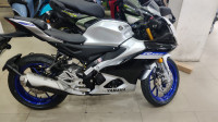 Yamaha R15M