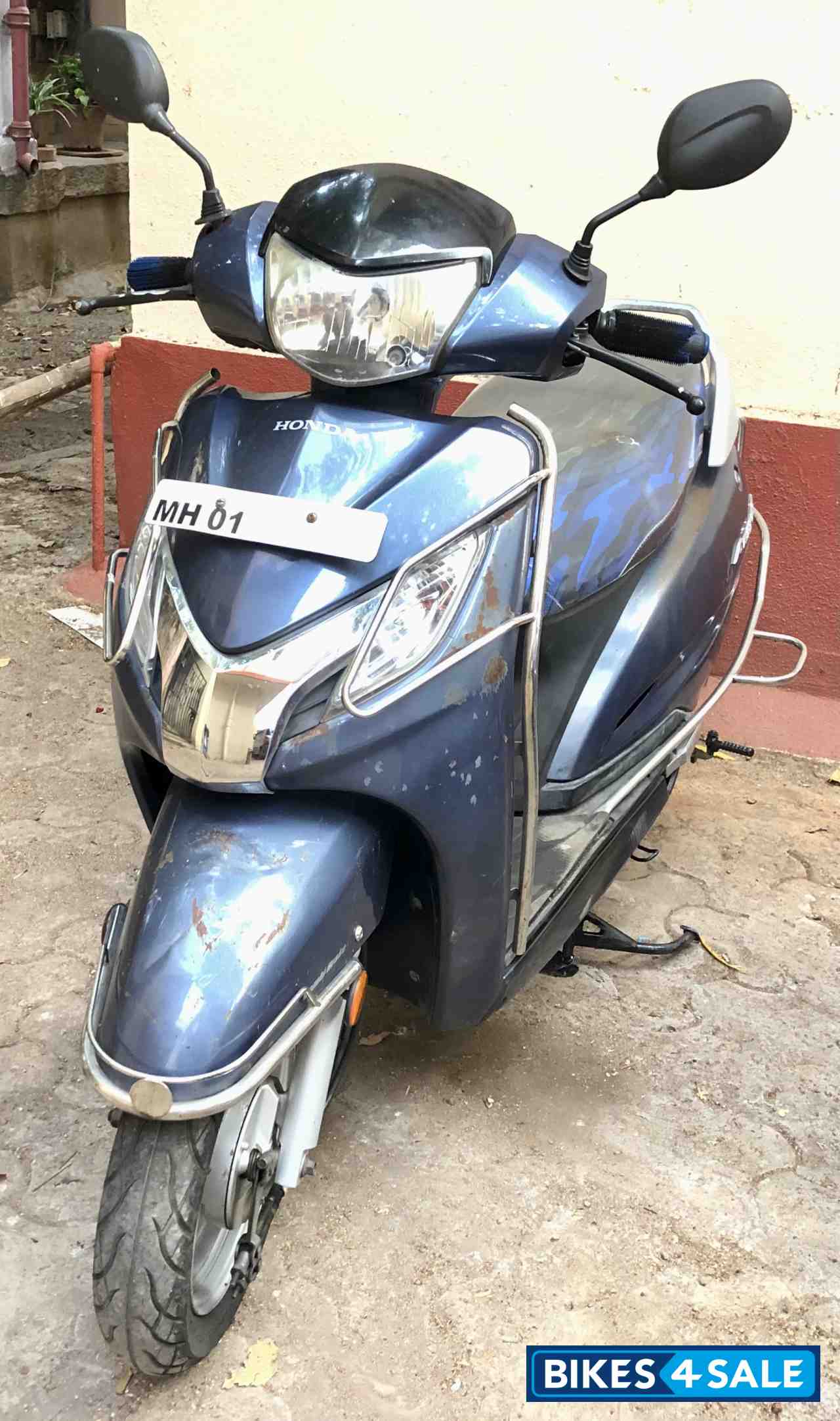 Blue Midnight Honda Activa 125