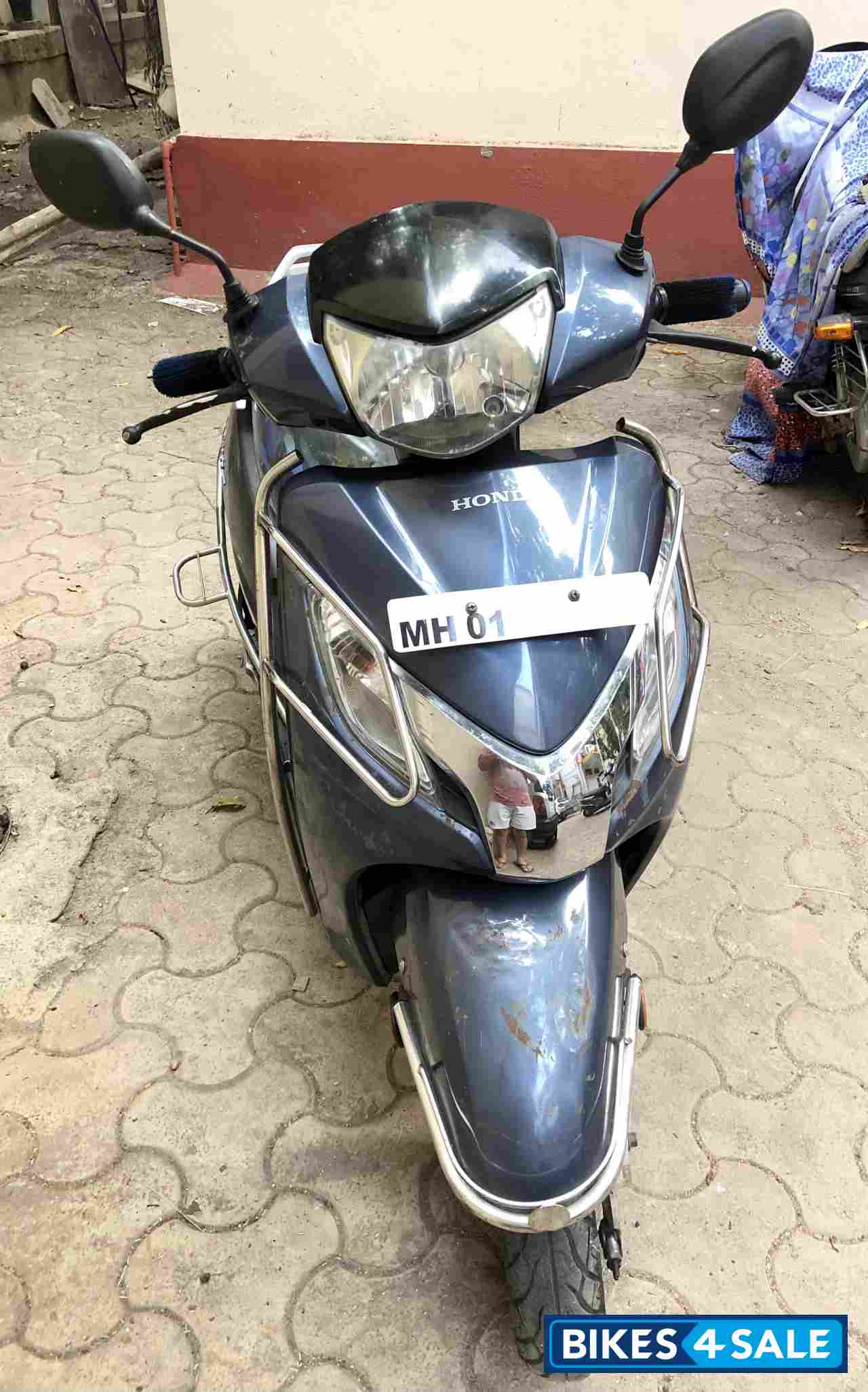 Blue Midnight Honda Activa 125