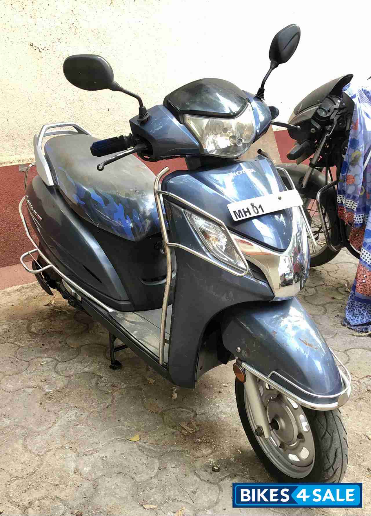Blue Midnight Honda Activa 125