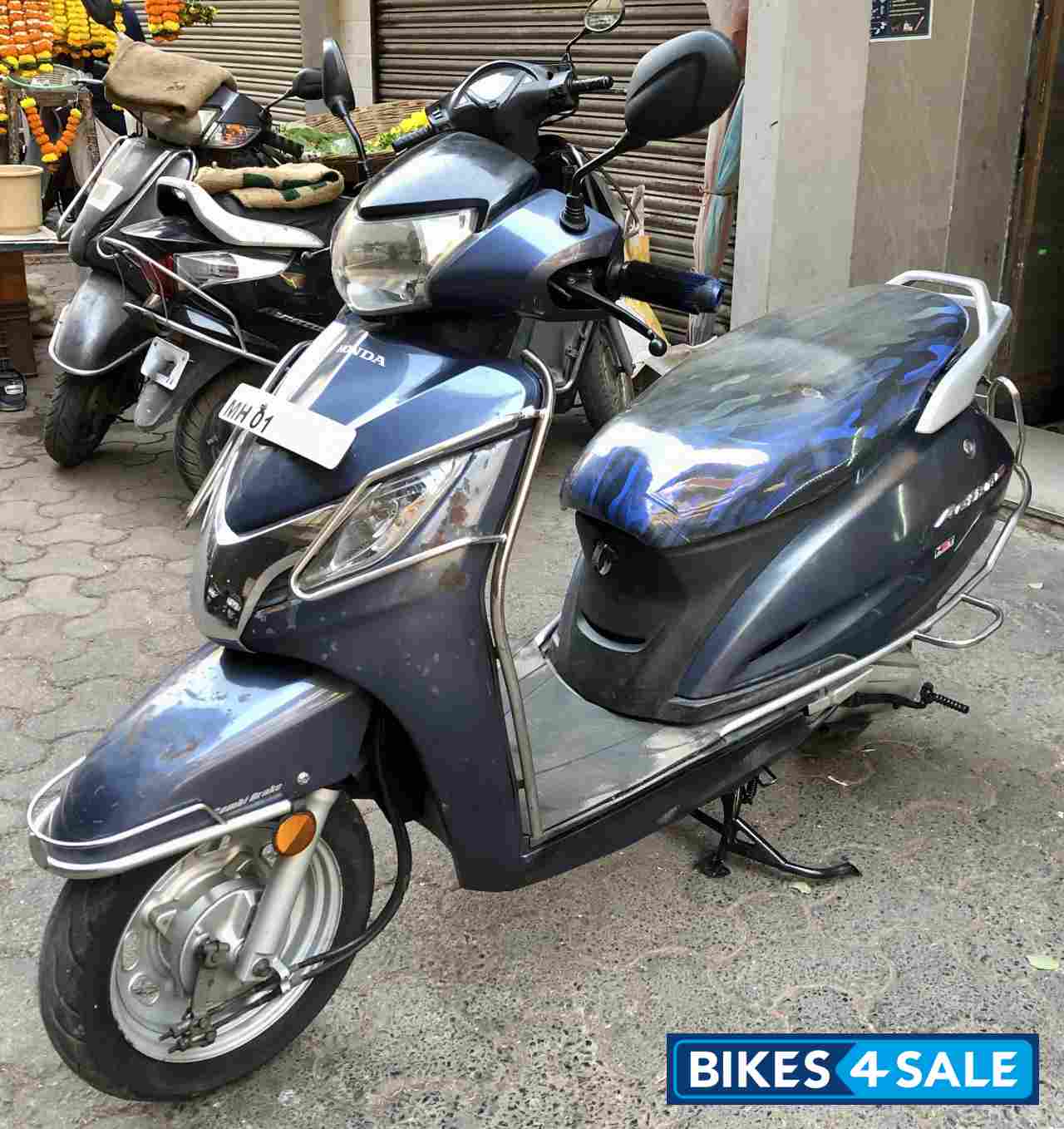 Blue Midnight Honda Activa 125