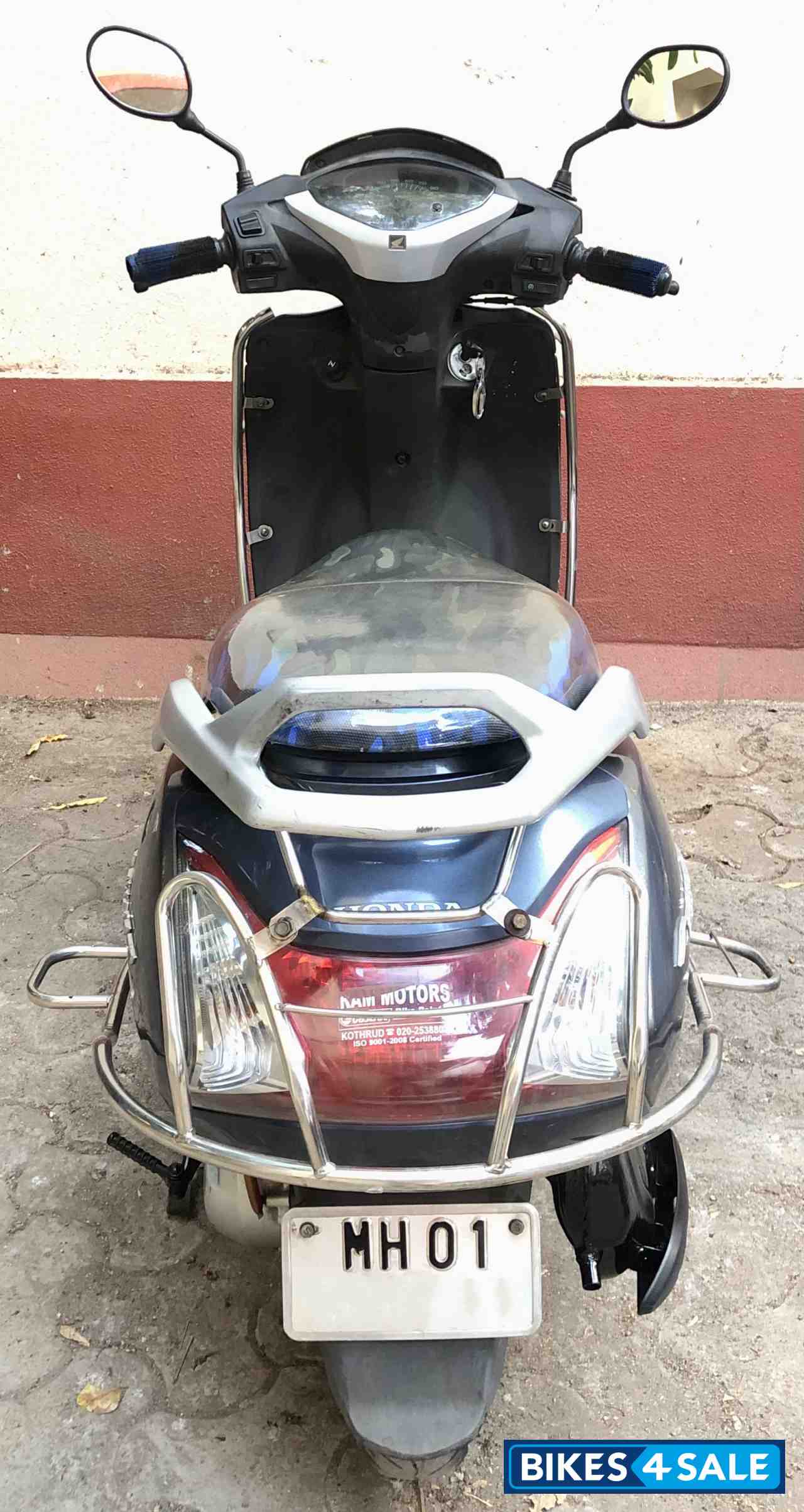 Blue Midnight Honda Activa 125
