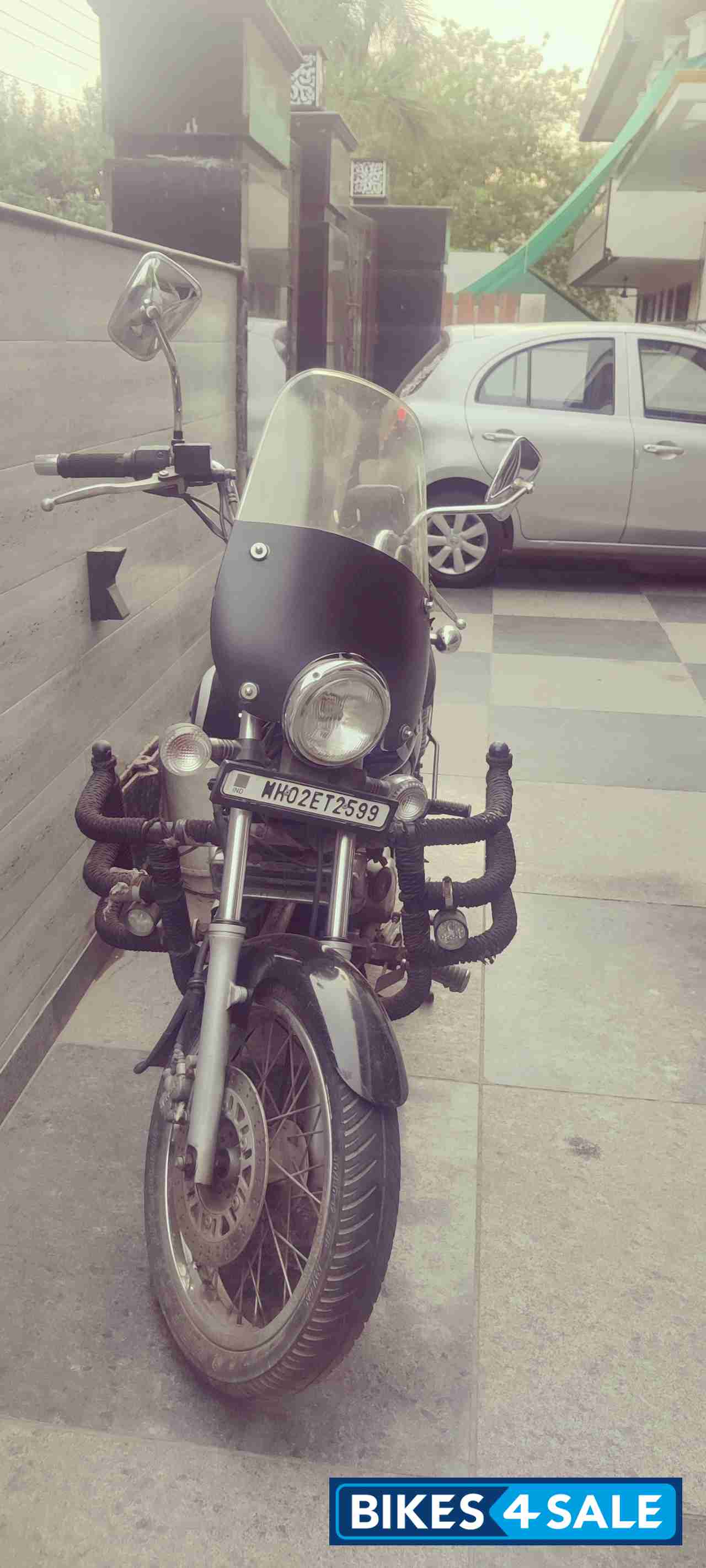 Bajaj Avenger Cruise 220
