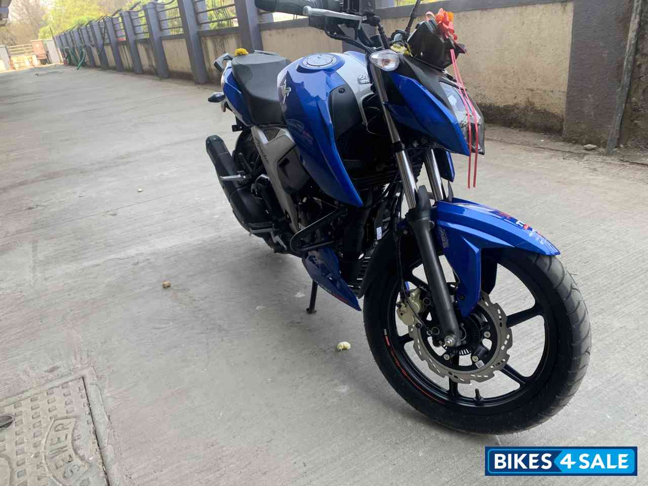 TVS Apache RTR 160 4V BS6