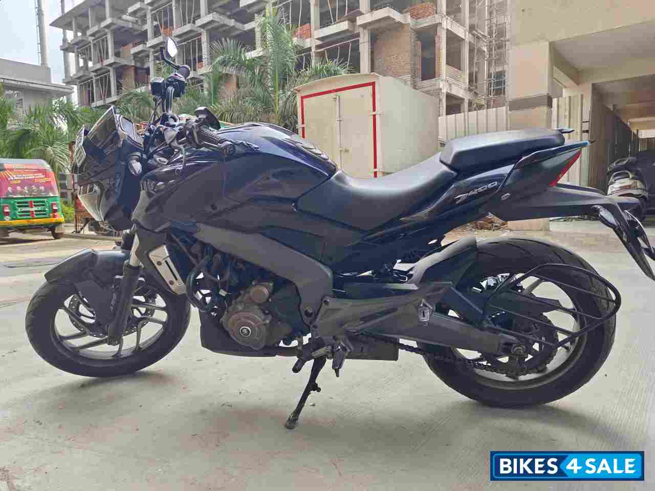 Midnight Blue Bajaj Dominar 400 ABS BS6