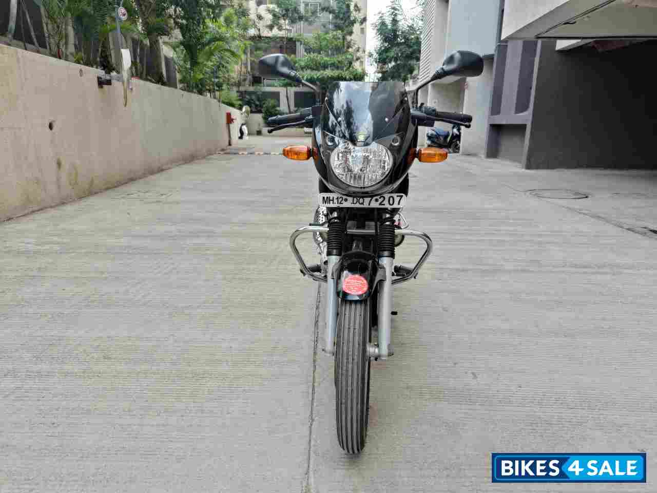 Black Bajaj Pulsar 150 DTSi