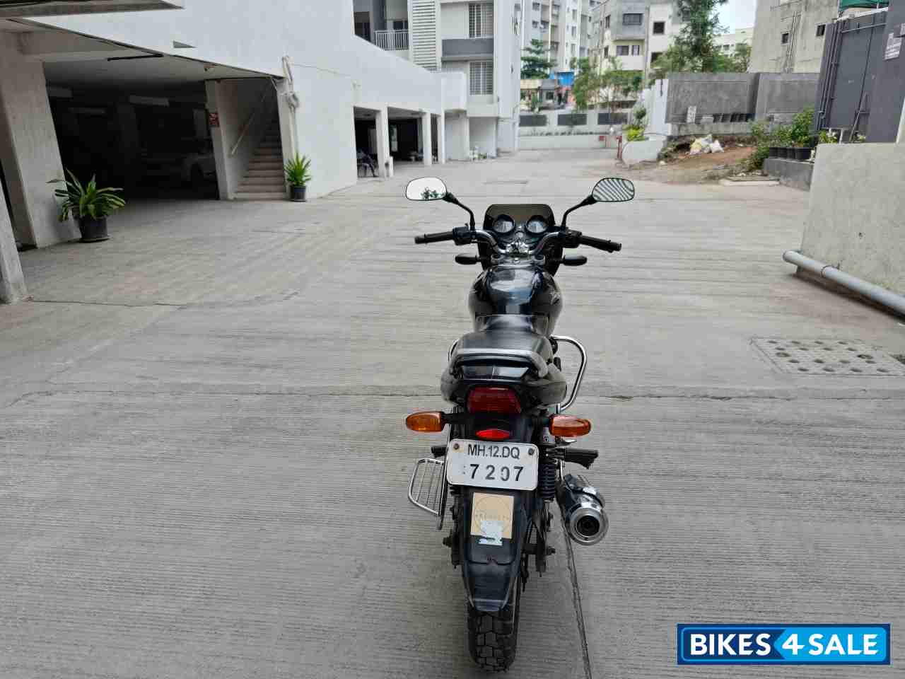 Black Bajaj Pulsar 150 DTSi