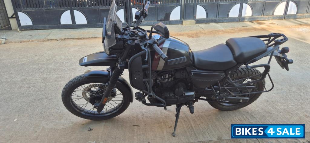 Black Yezdi Adventure Matte