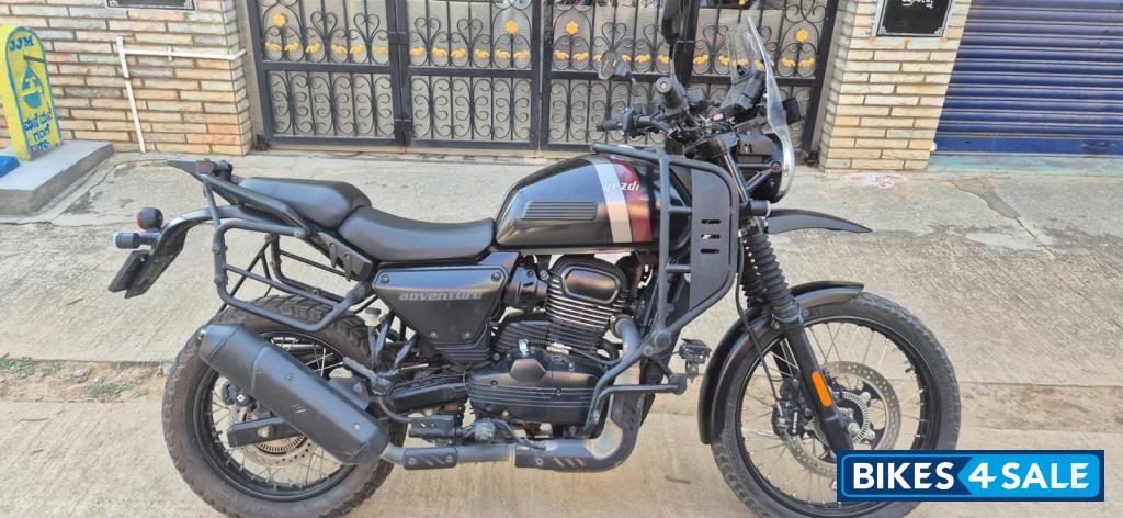 Black Yezdi Adventure Matte