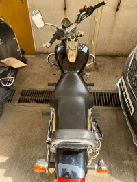 Bajaj Avenger 220 DTS-i