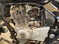 Bajaj Avenger 220 DTS-i