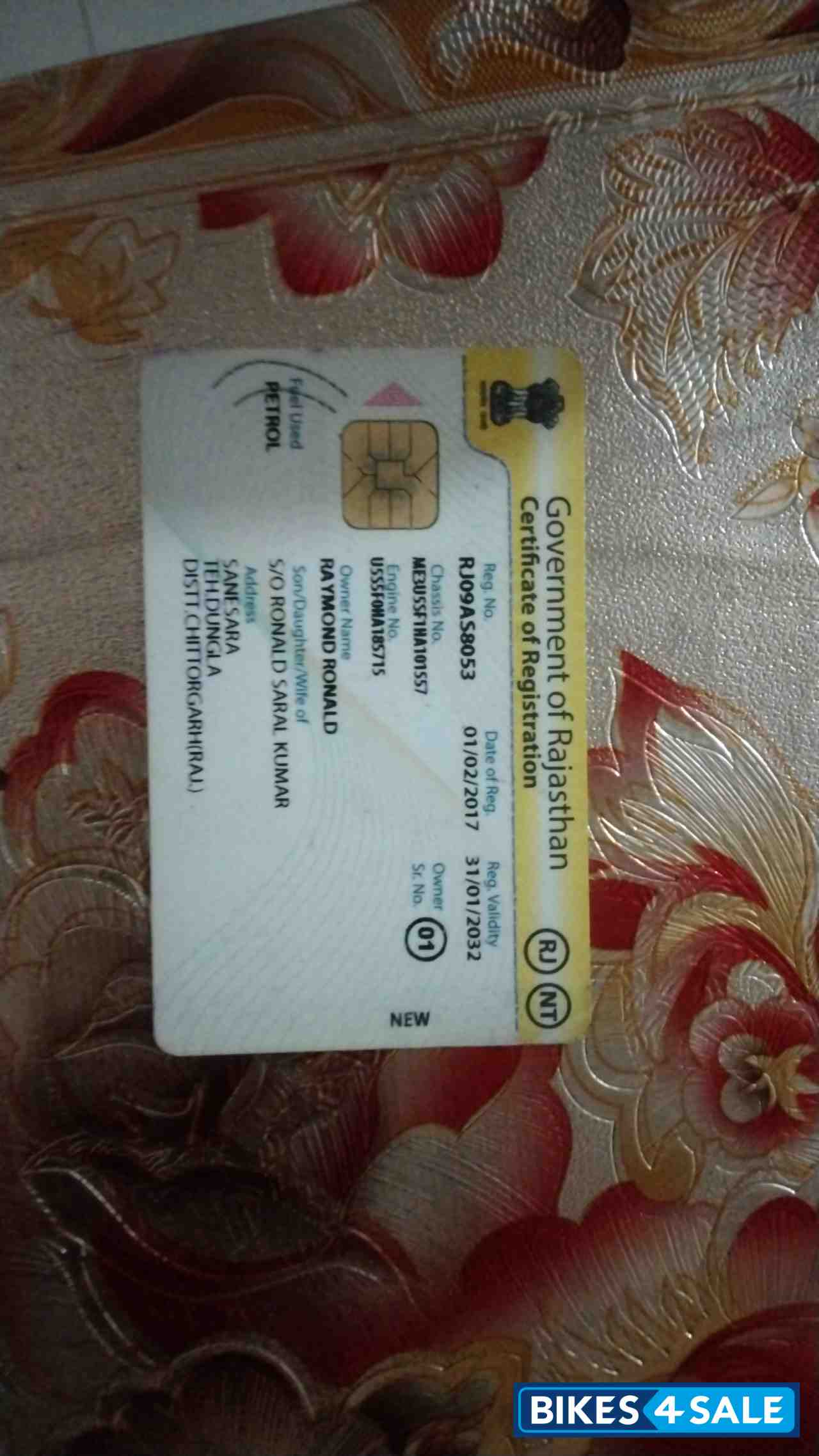 Royal Enfield Classic Squadron Blue