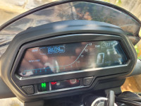 Sparkling Black Bajaj Dominar 250 2022