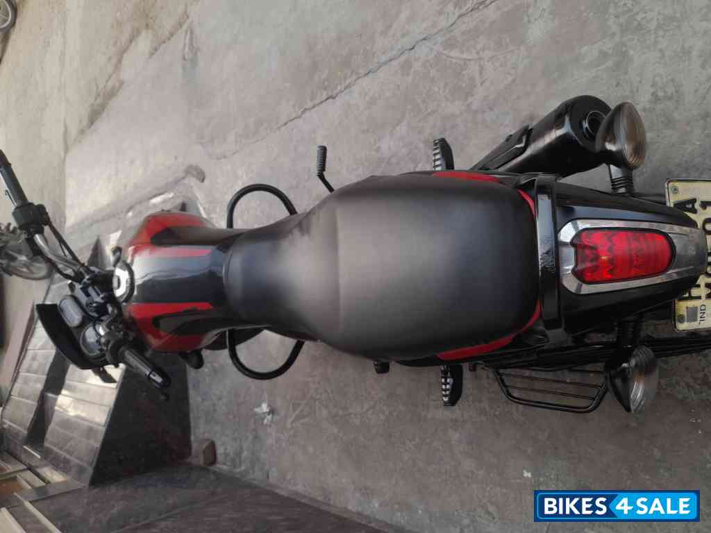 Black And Red Bajaj V15