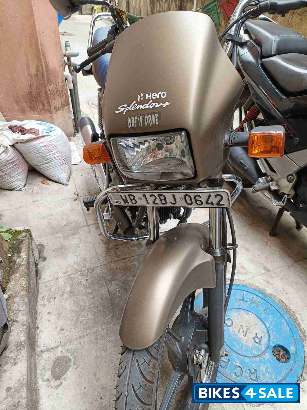 Gold Hero Splendor Plus BS6