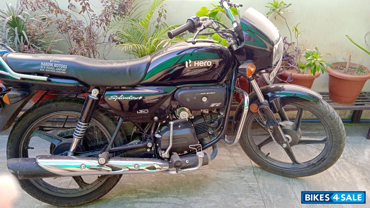 Hero Splendor Plus Black and Accent