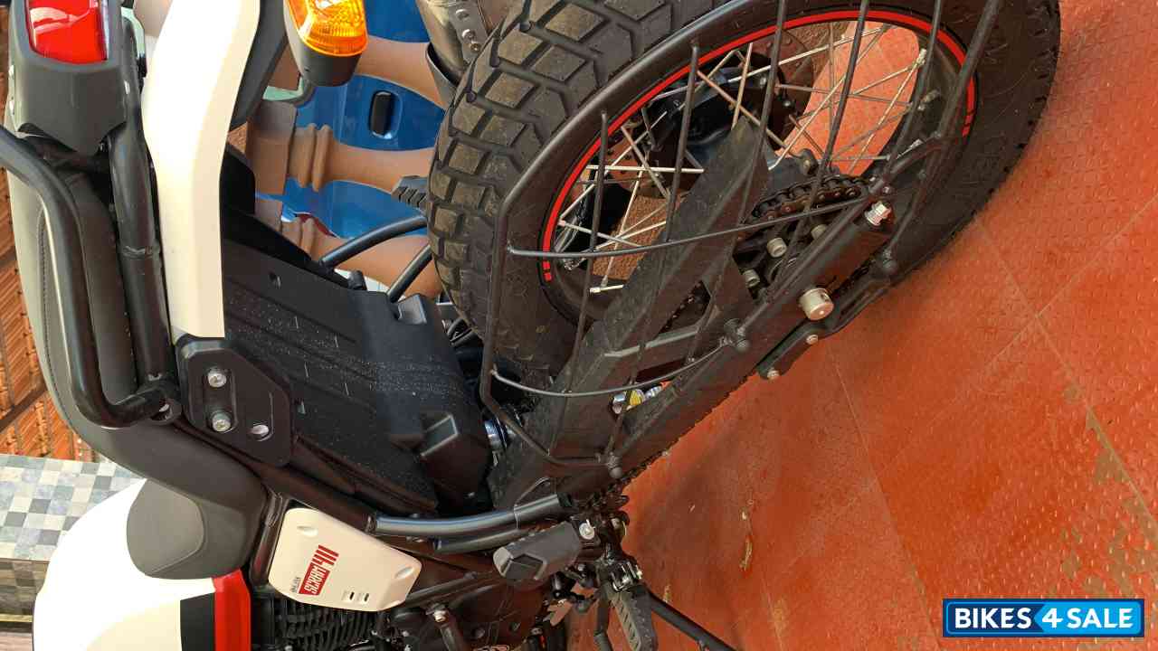 Royal Enfield Scram 411