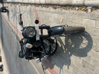 Royal Enfield Classic 350 2017 Model