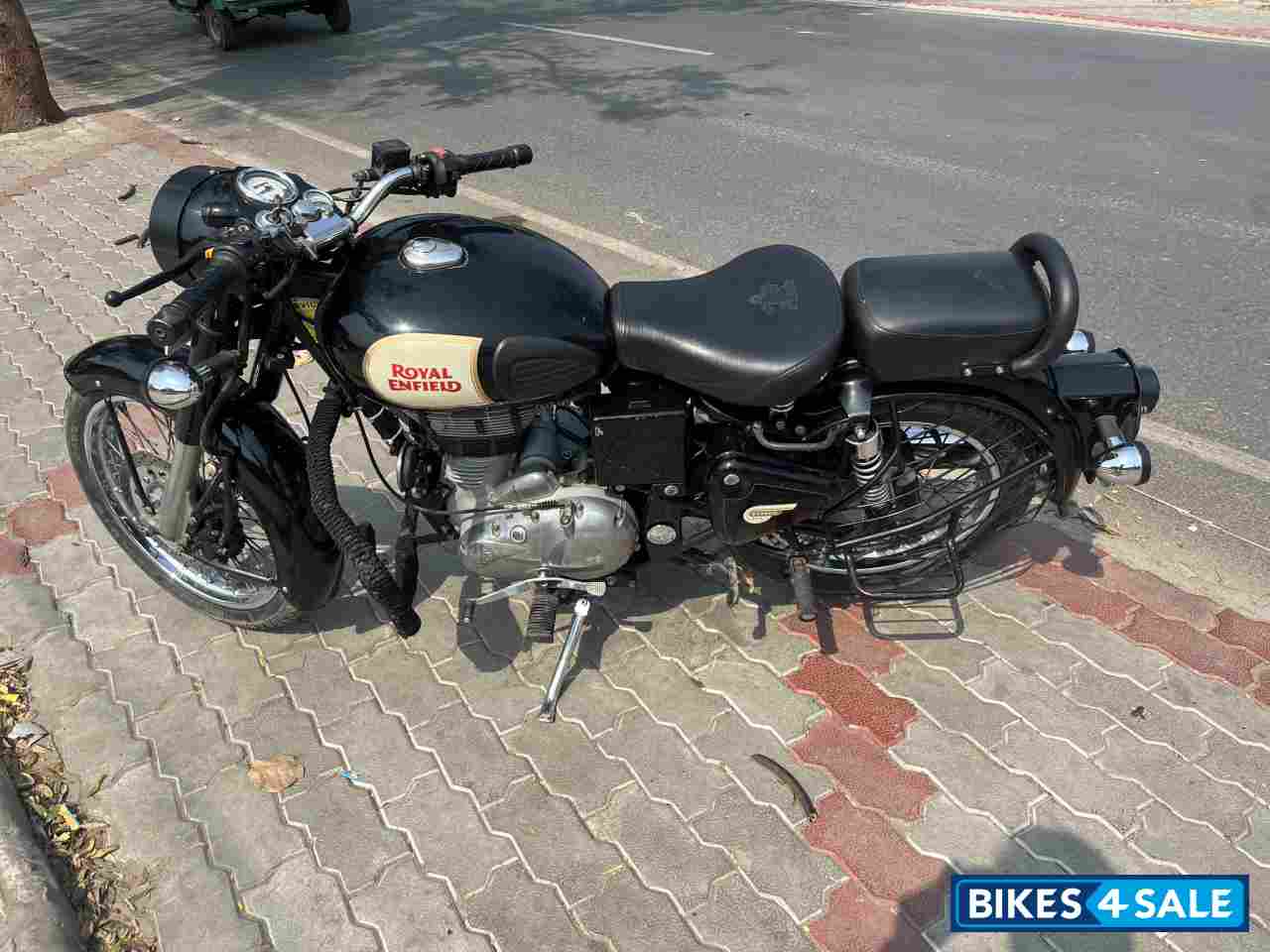 Royal Enfield Classic 350 Royal Enfield Classic 350