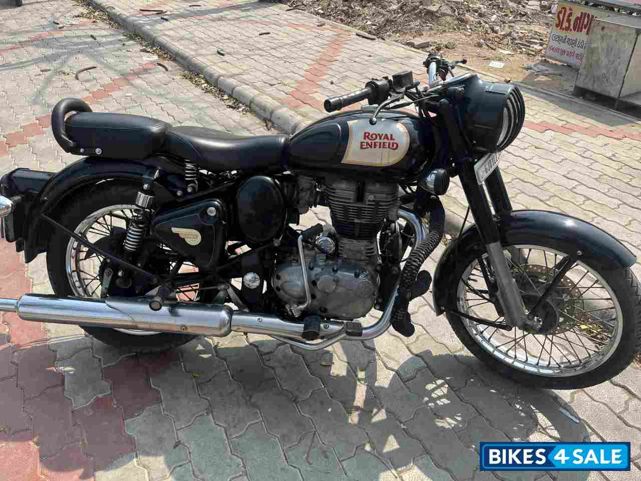 Royal Enfield Classic 350 Royal Enfield Classic 350