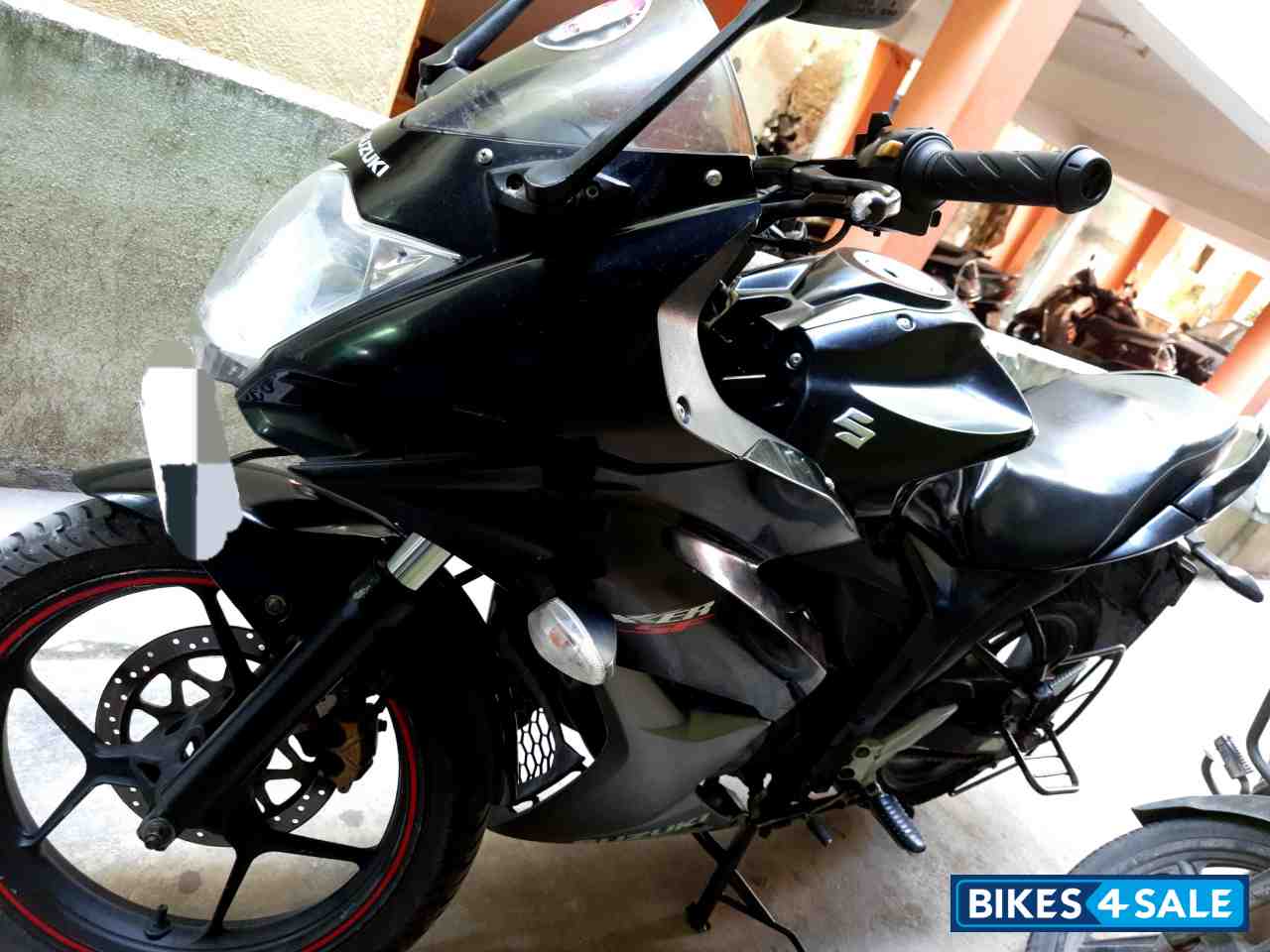 Suzuki Gixxer SF