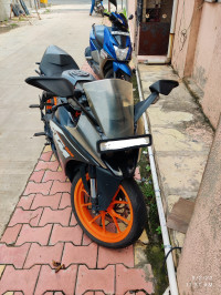 Black And Orange KTM RC 200