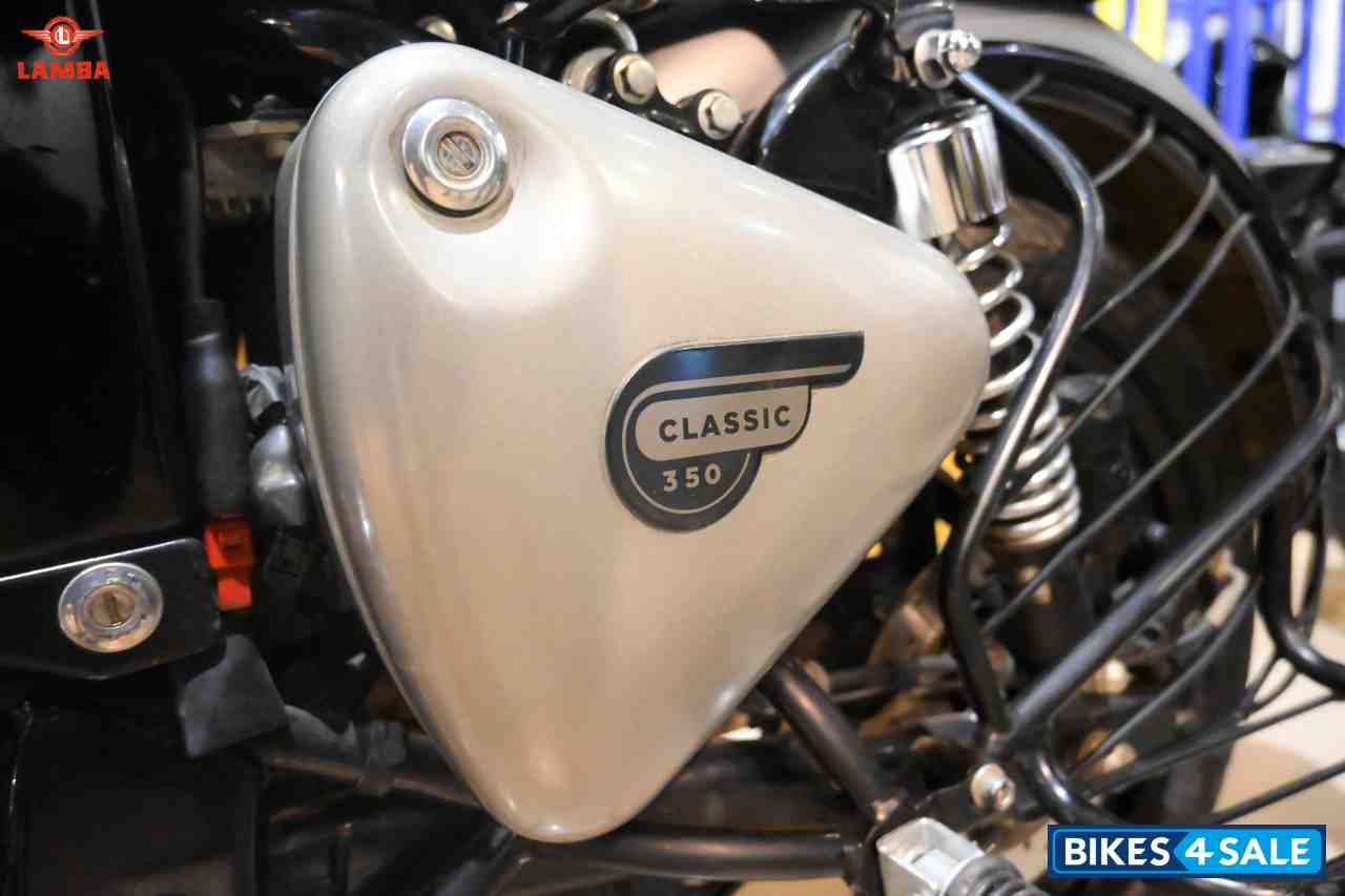 Royal Enfield Classic Gunmetal Grey Royal Enfield Classic Gunmetal Grey