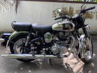 Black Royal Enfield Classic Chrome