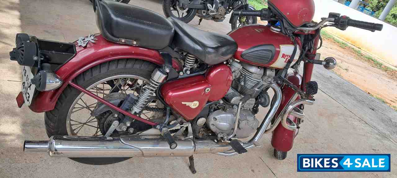 Royal Enfield Classic 350 Redditch Red