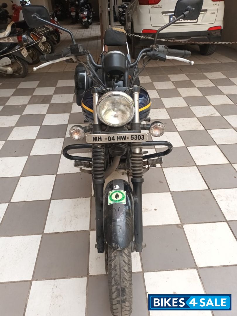 Dark Blue Bajaj Avenger Street 150