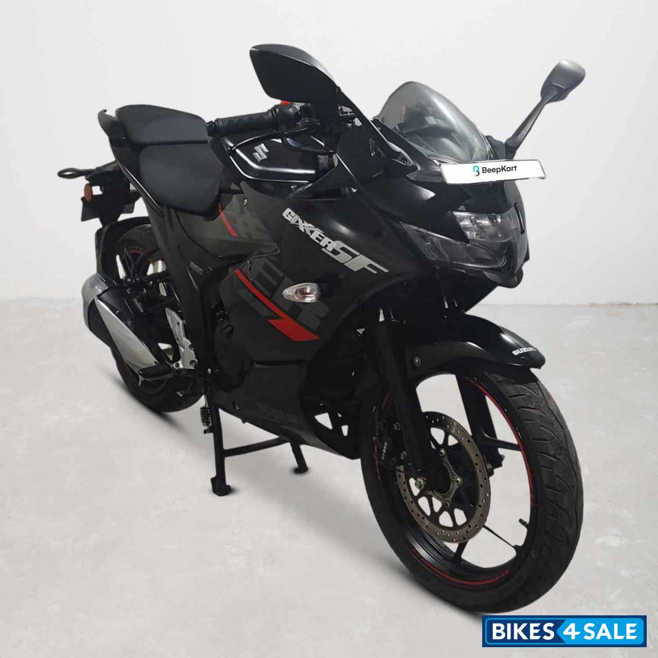 Suzuki Gixxer SF