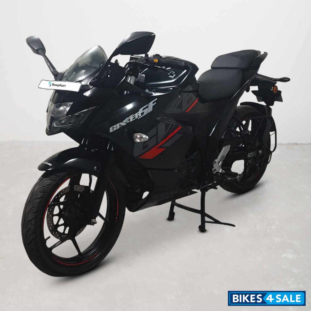 Suzuki Gixxer SF