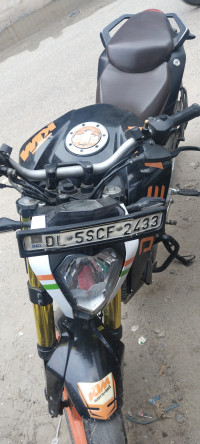 KTM Duke 125