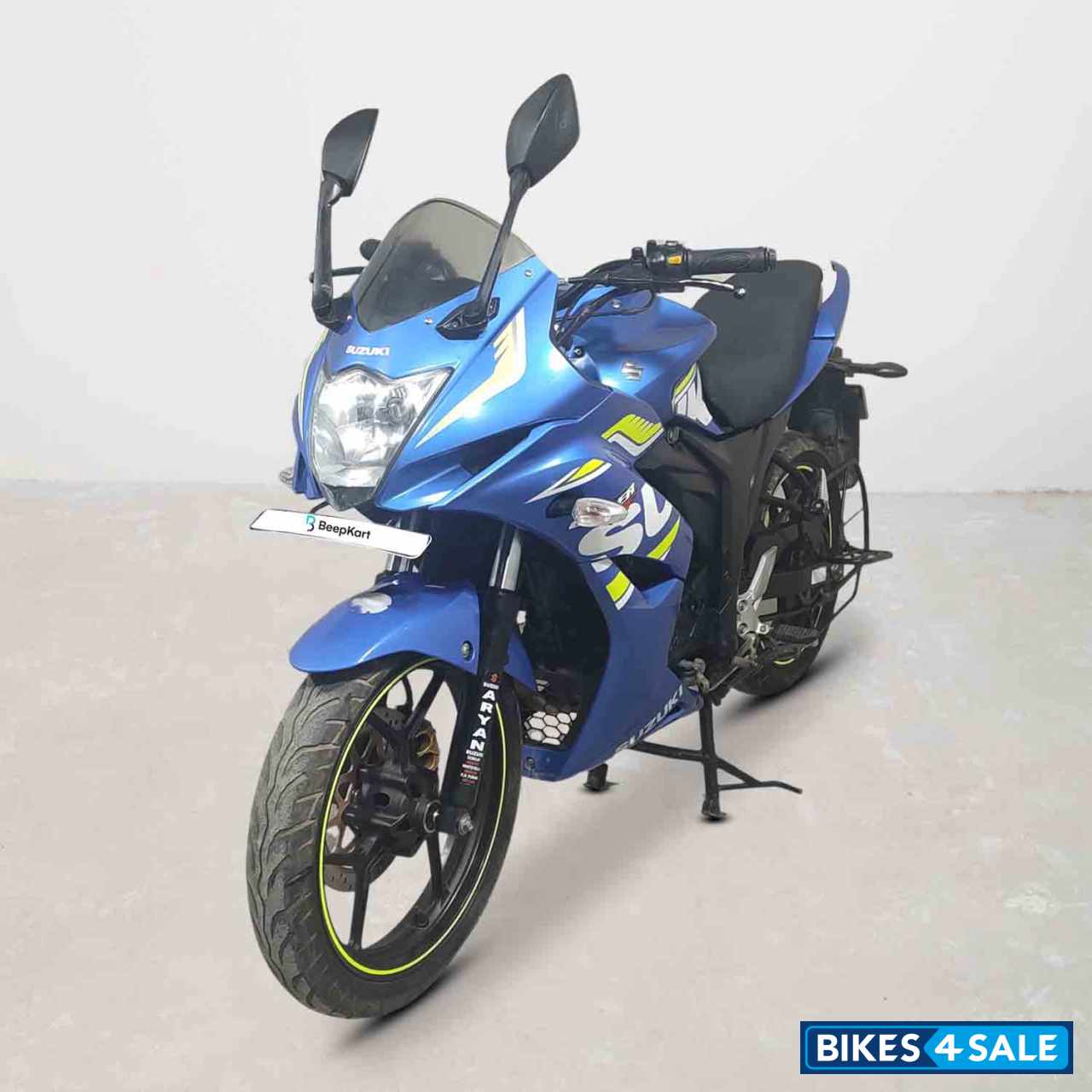 Suzuki Gixxer SF