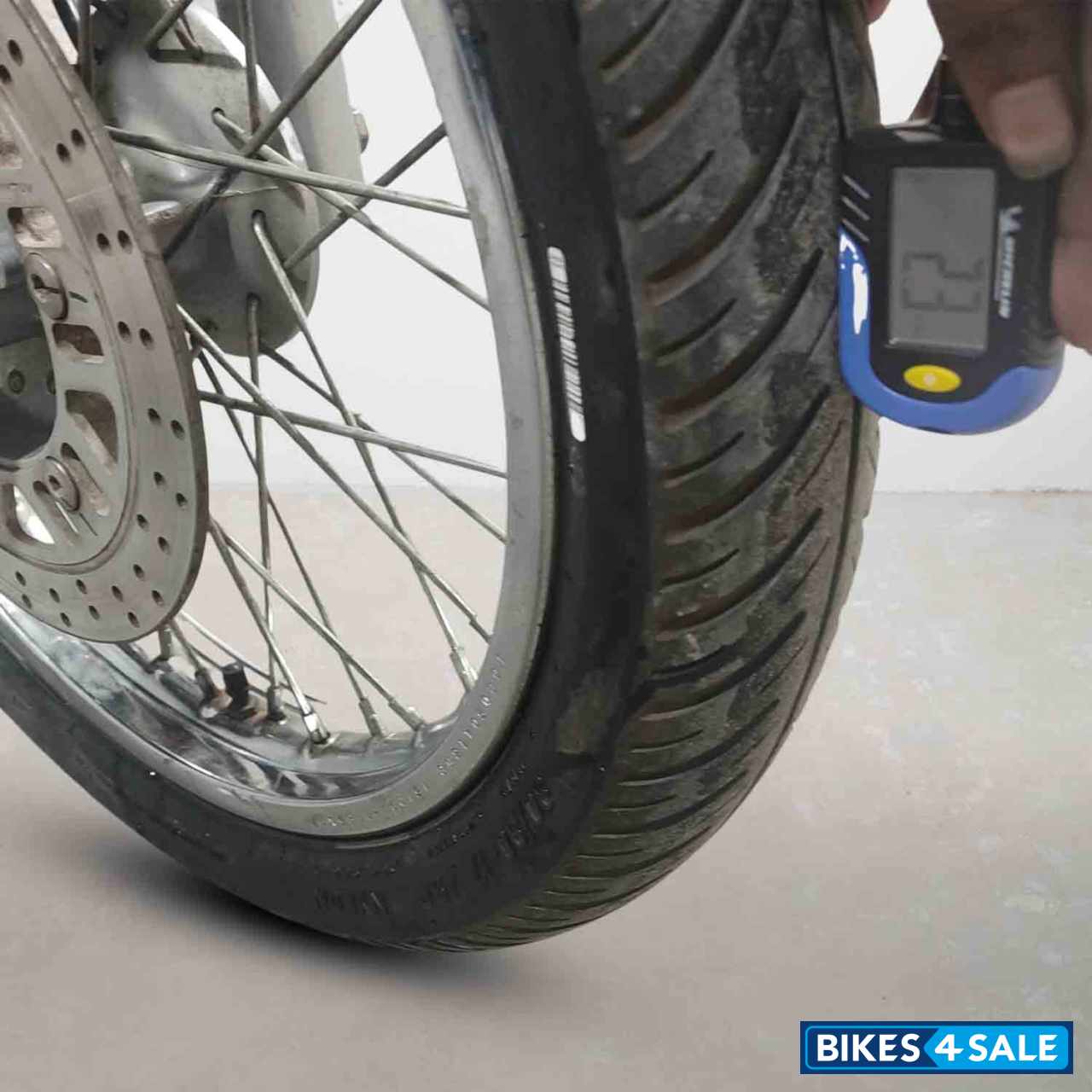 Bajaj Avenger Cruise 220