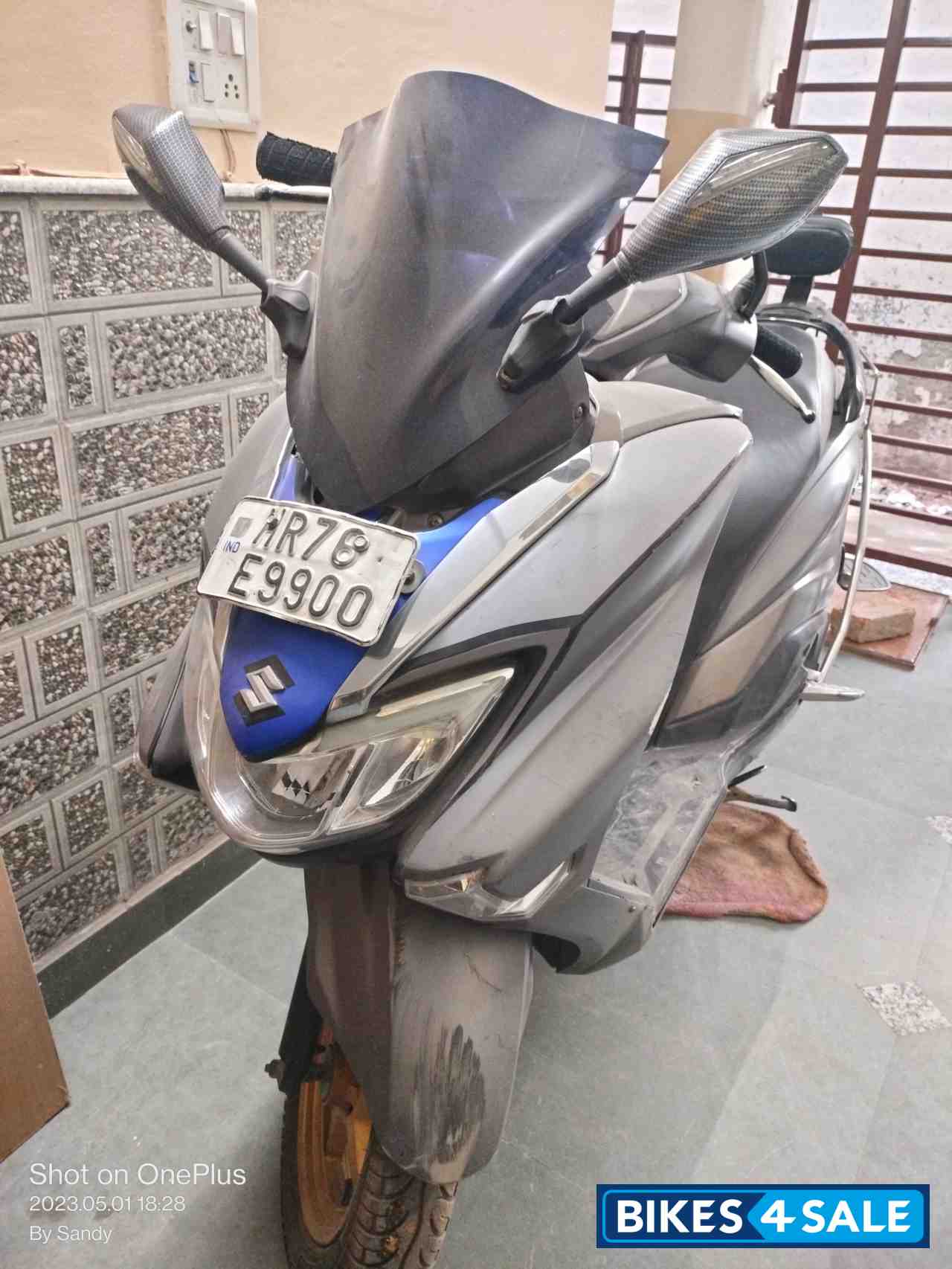 Grey Suzuki Burgman Street