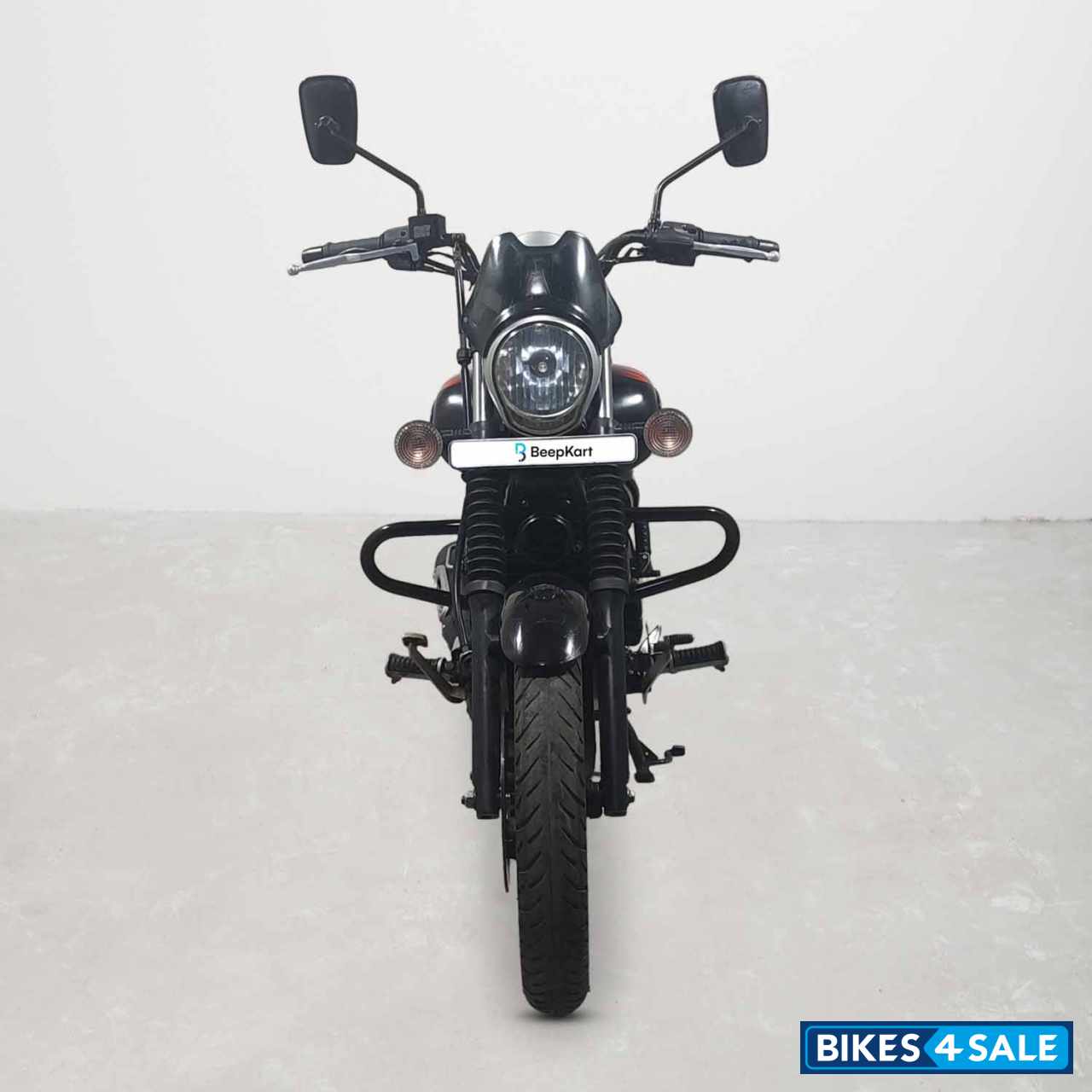 Bajaj Avenger Street 220