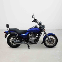 Bajaj Avenger 180 DTS-i