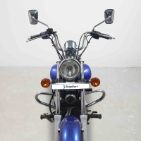 Bajaj Avenger 180 DTS-i
