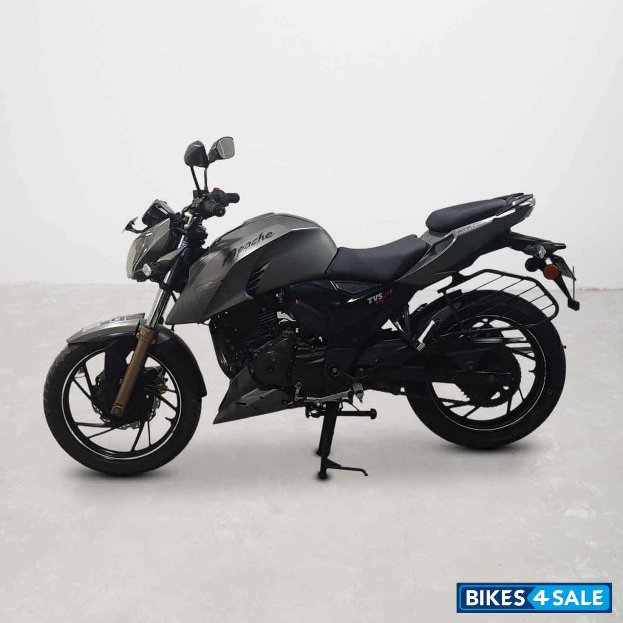 TVS Apache RTR 200 4V