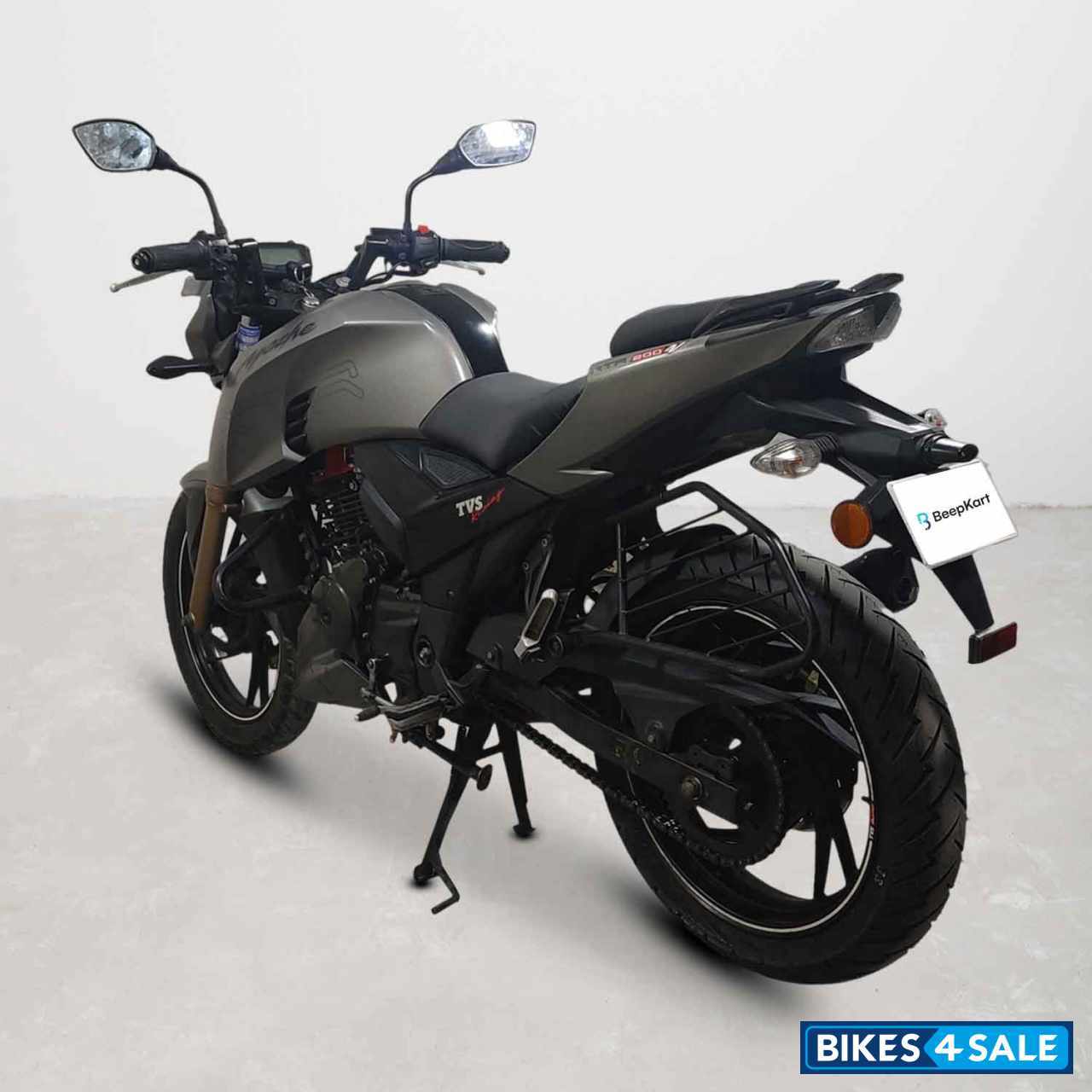 TVS Apache RTR 200 4V
