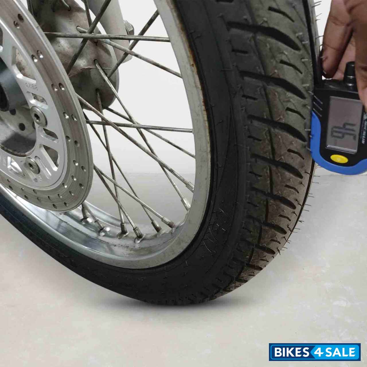 Bajaj Avenger Cruise 220