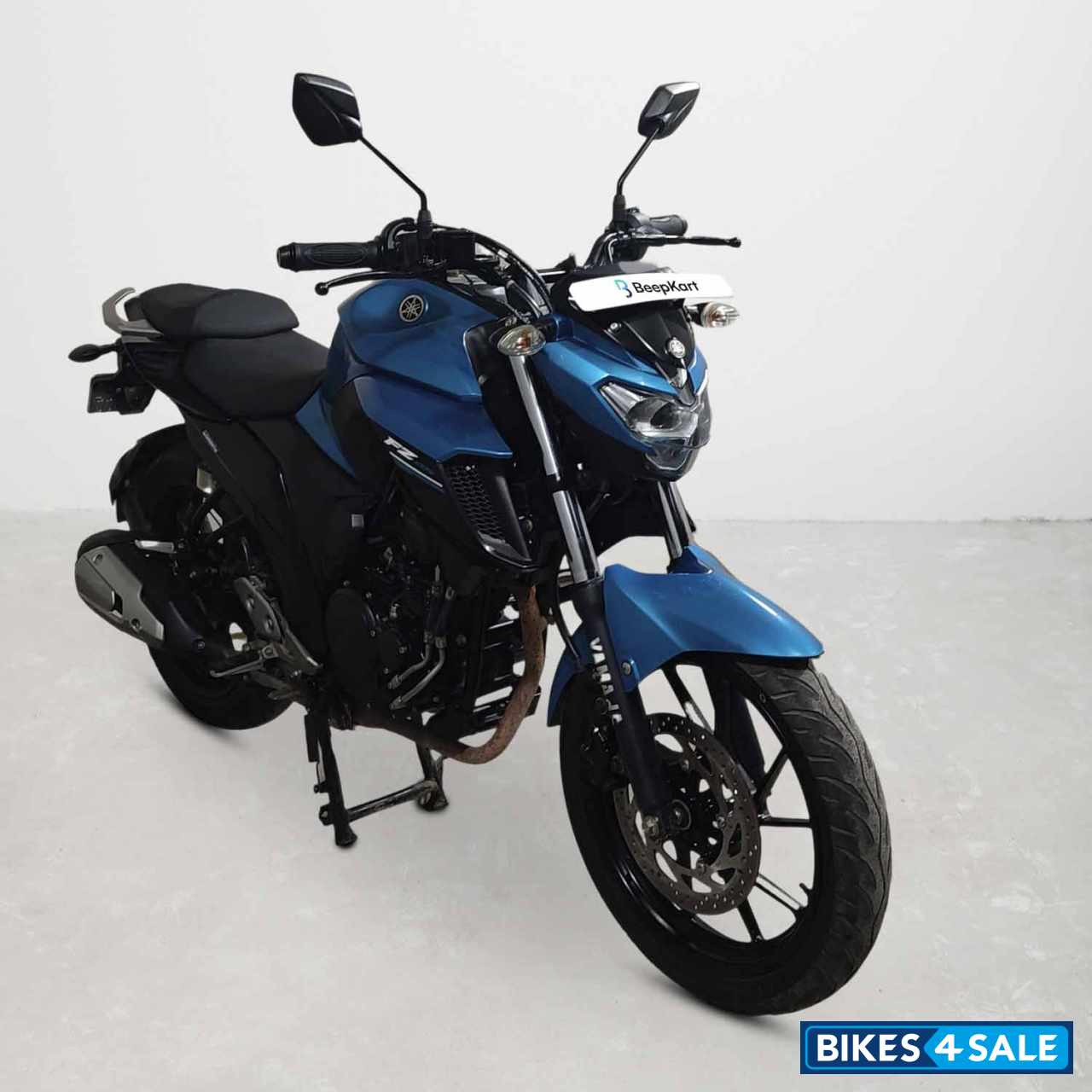 Yamaha FZ25